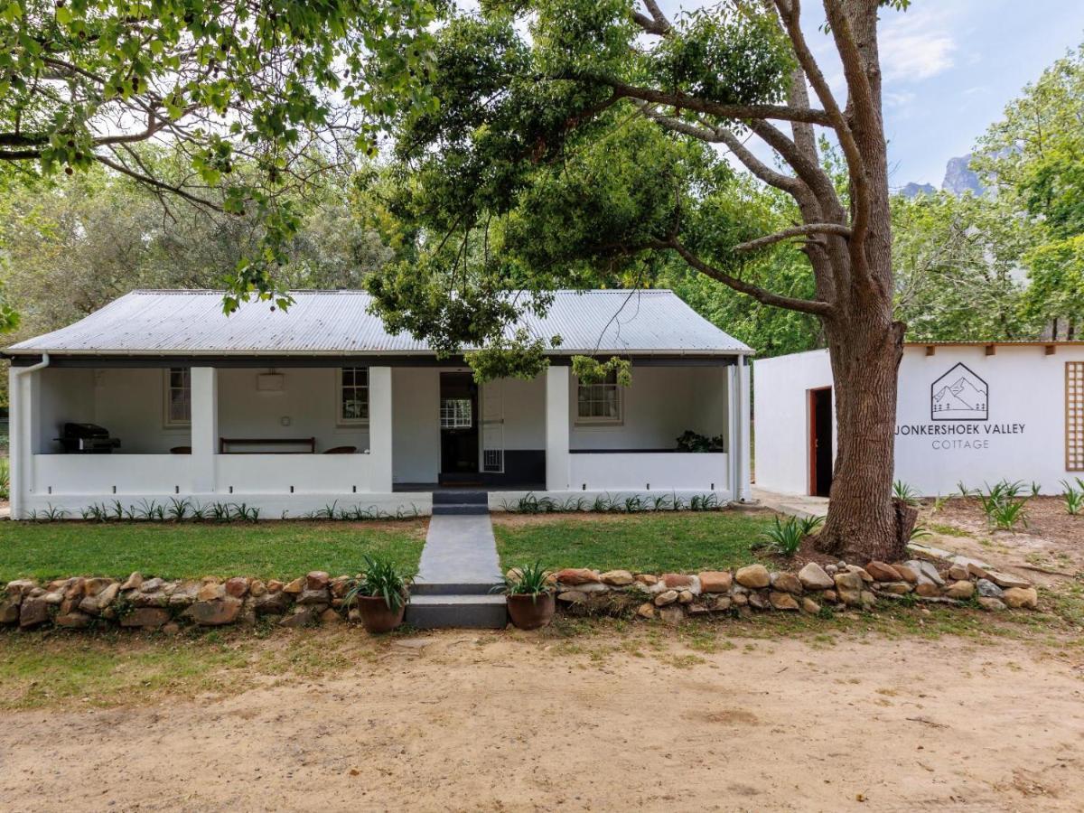 Jonkershoek Valley Cottage ステレンボッシュ エクステリア 写真